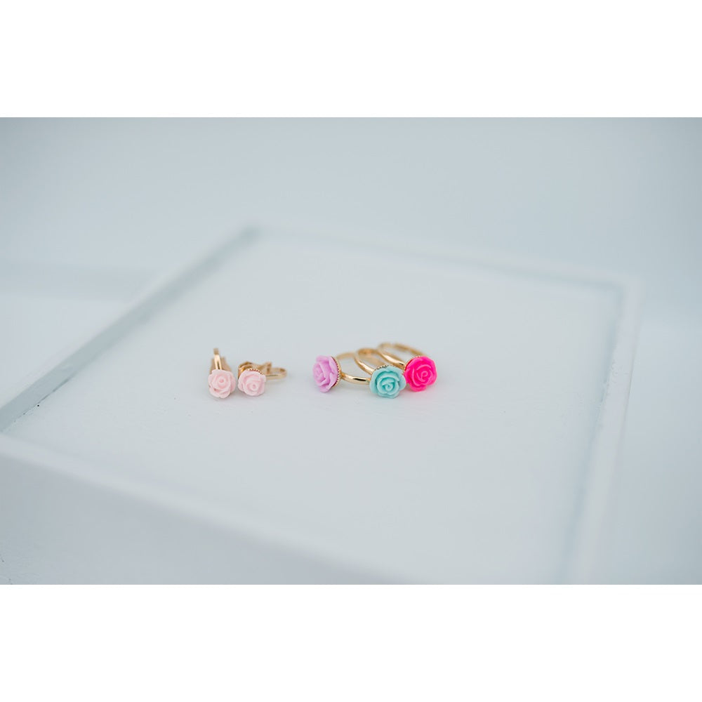 Great Pretenders Boutique Rose Rings & Earring Set, 3 Rings, 1 Set of Clip on Earrings