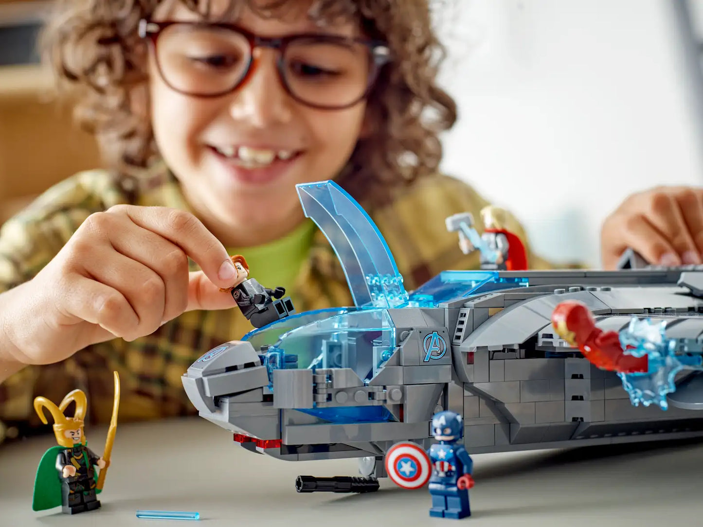 LEGO Marvel The Avengers Quinjet 76248