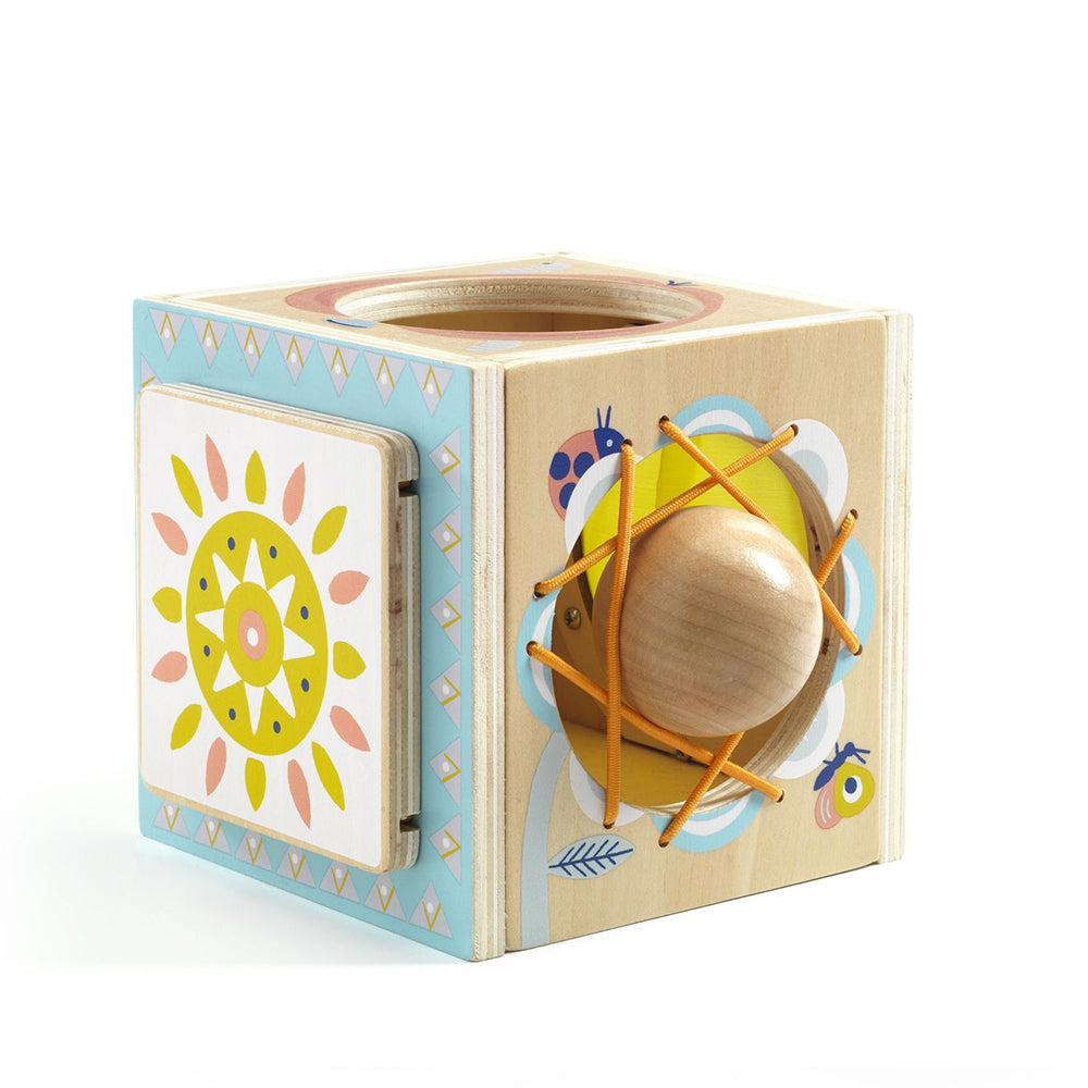 Djeco peekaboo BabyBox