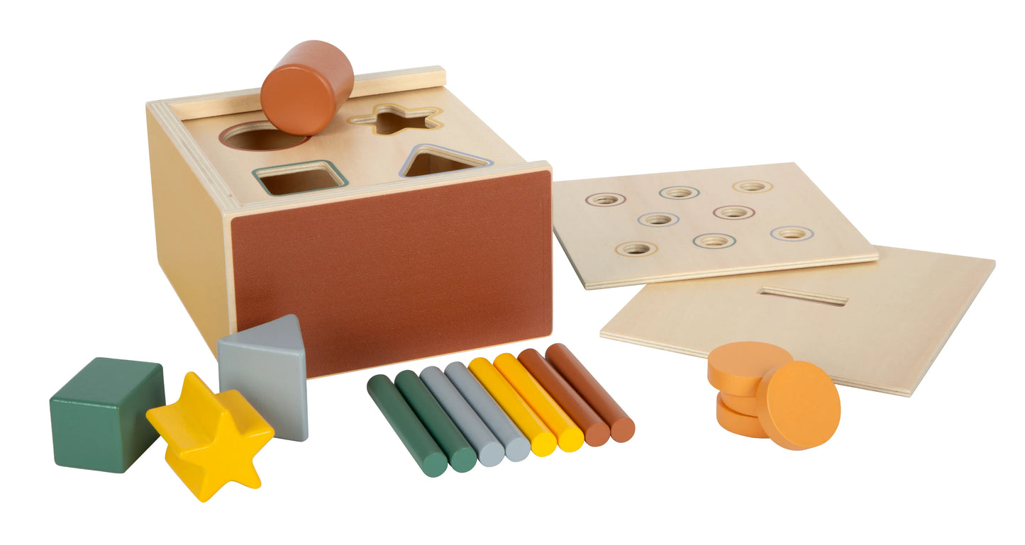 Montessori Shape-Fitting Game, Small Foot