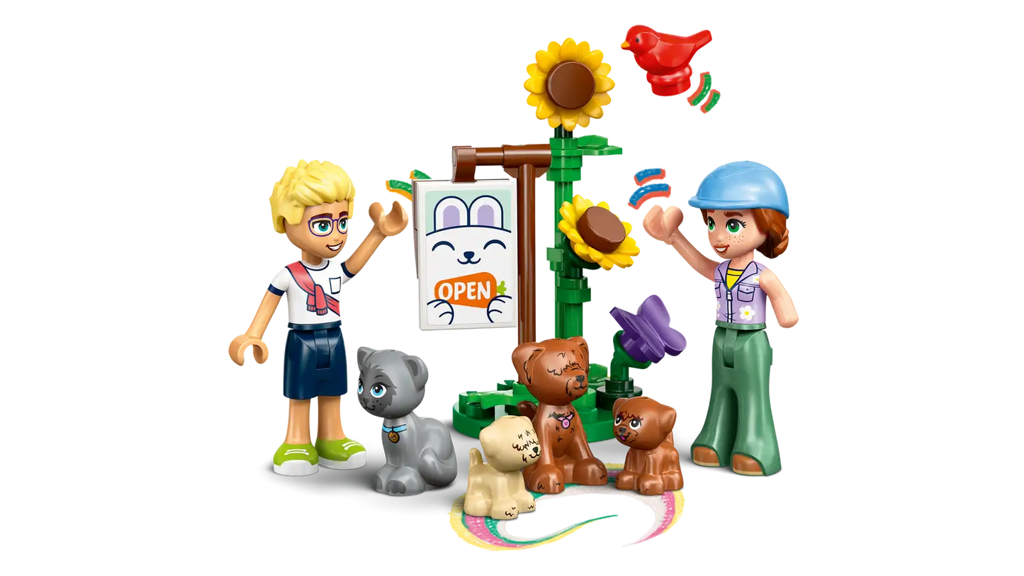 LEGO Friends Horse and Pet Vet Clinic 42651