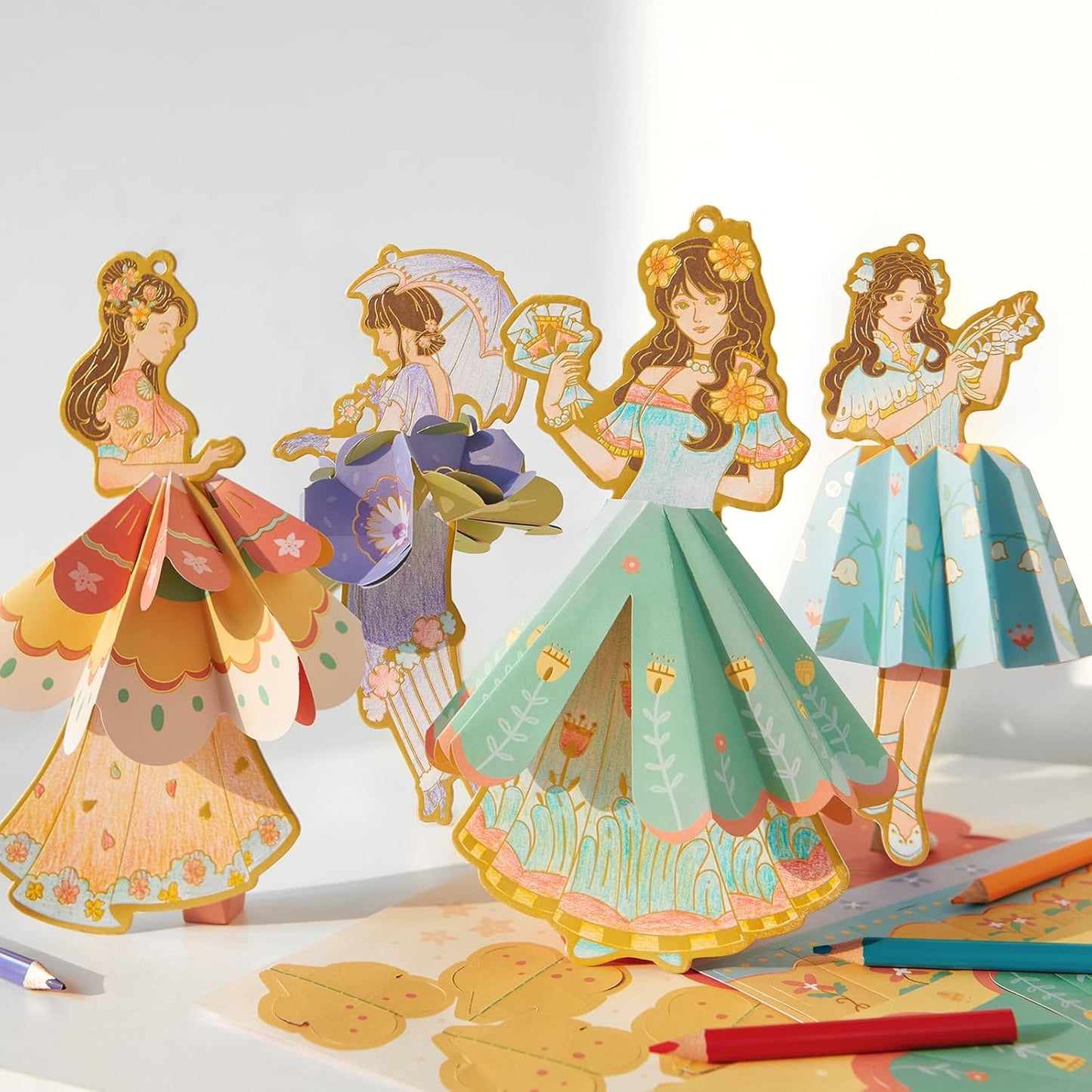 Paper Craft Coloring Cards - My Fashion Showcase, Mideer