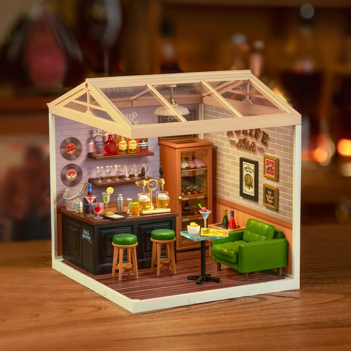Super Creator Leisurely Cheers Bar DW012 Rolife