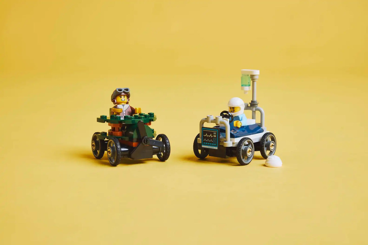 LEGO City Airplane vs. Hospital Bed Race Car Pack 60459