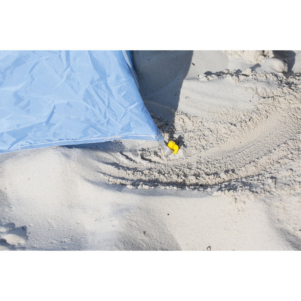 Ludi Beach Sheltering