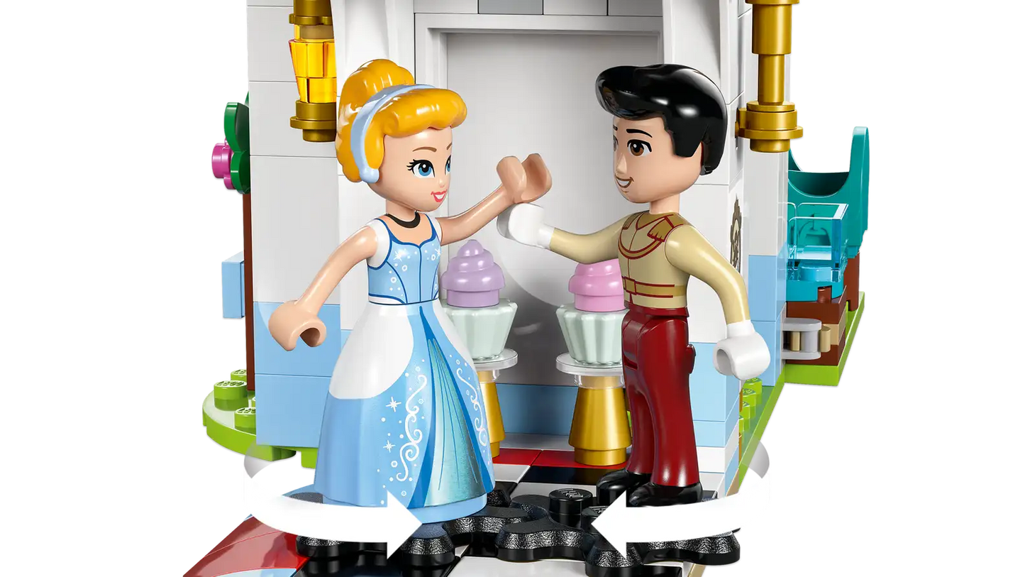LEGO Disney Princess Cinderella’s Castle & Horse Carriage 43275