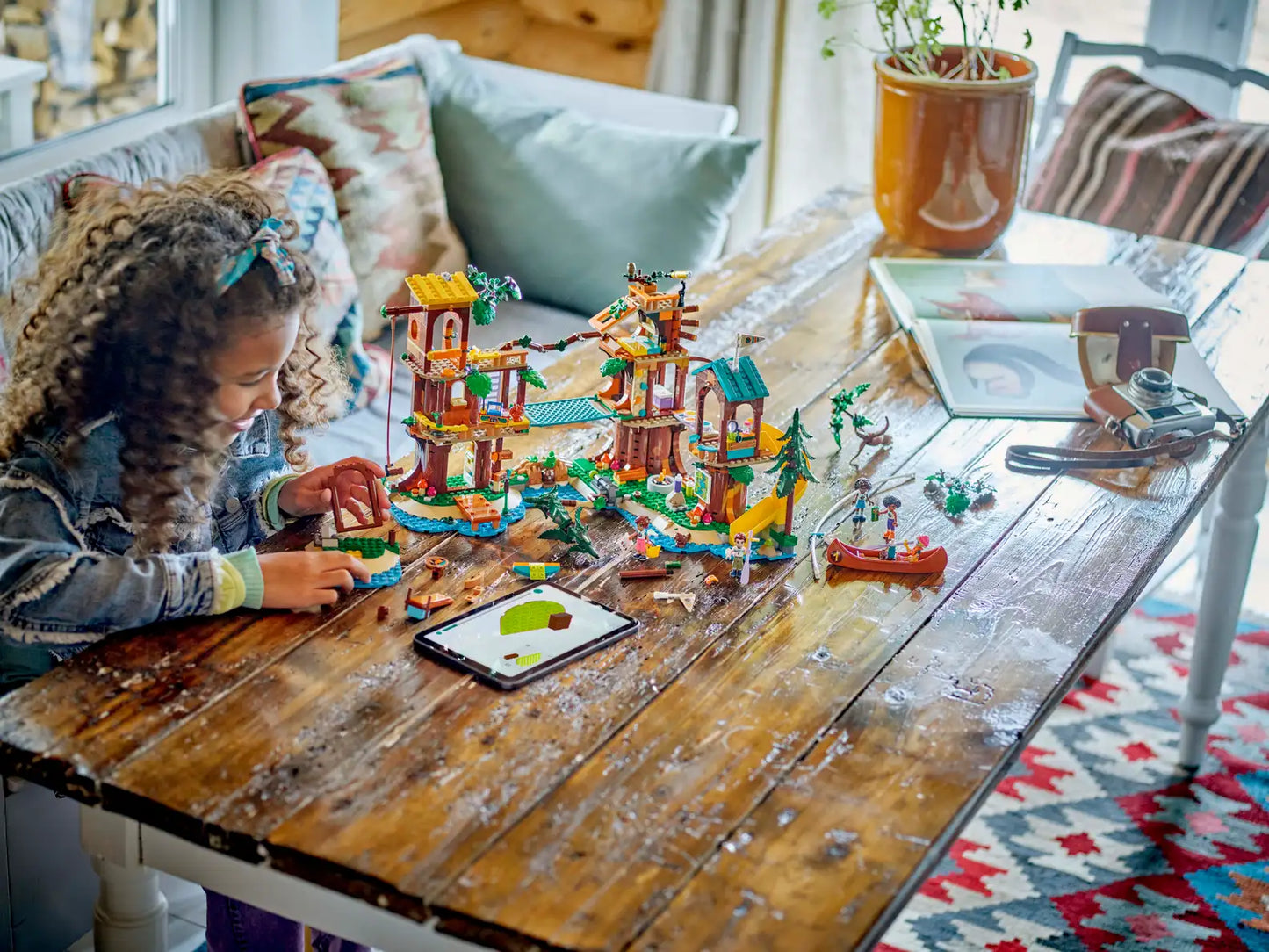 LEGO® Friends Adventure Camp Tree House 42631