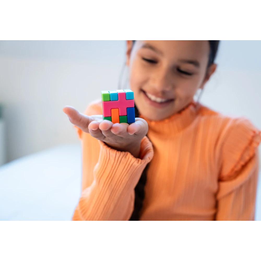 Brainteaser Game 6+: IQ Quub 120 Challenges, SmartGames