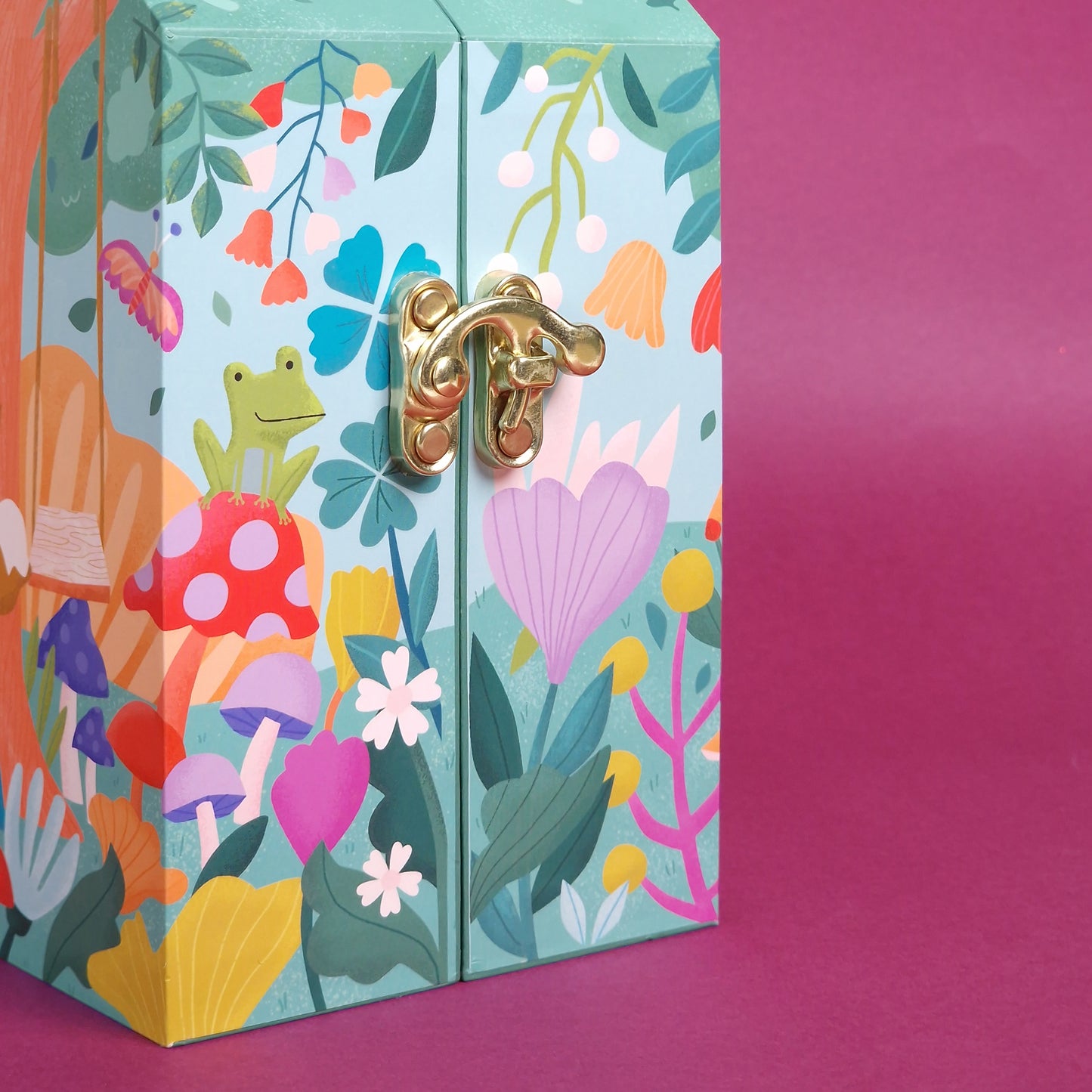 Svoora Musical Jewelry Box ‘Tree House’ with Drawers, Music, Wide Mirror & Ring Holder
