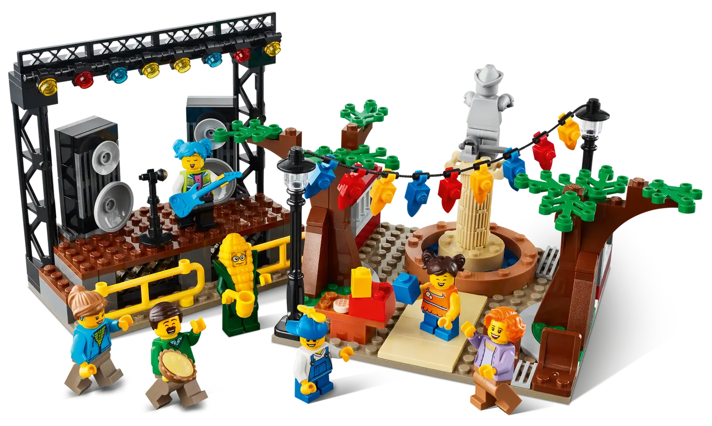 LEGO City Main Square 60271