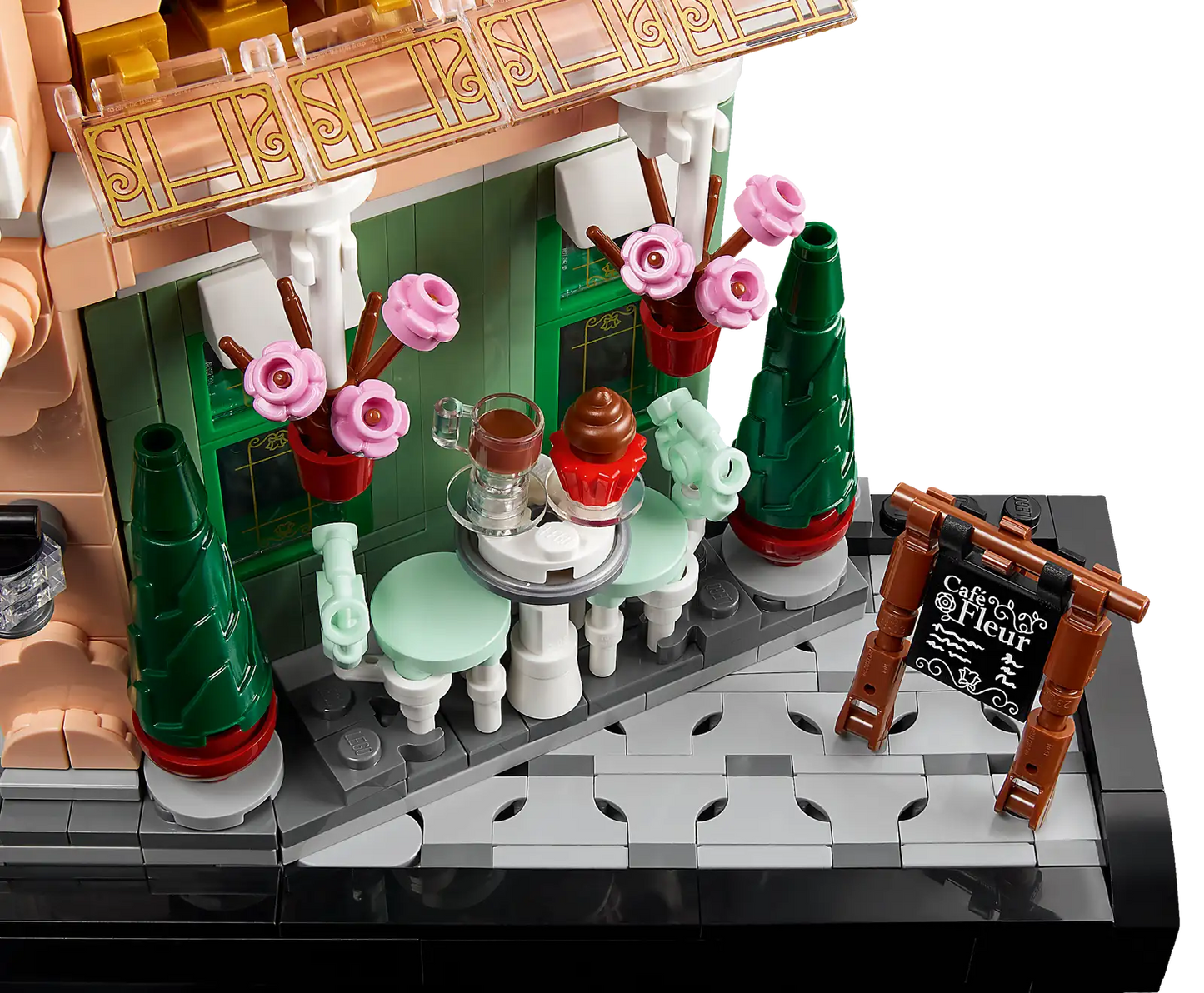 LEGO Icons French Cafe 10362