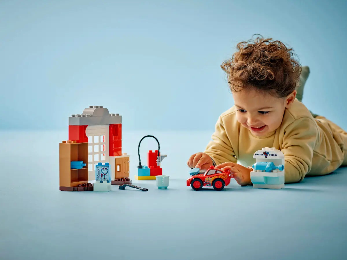 LEGO McQueen's Visit to Doc's Garage 10456