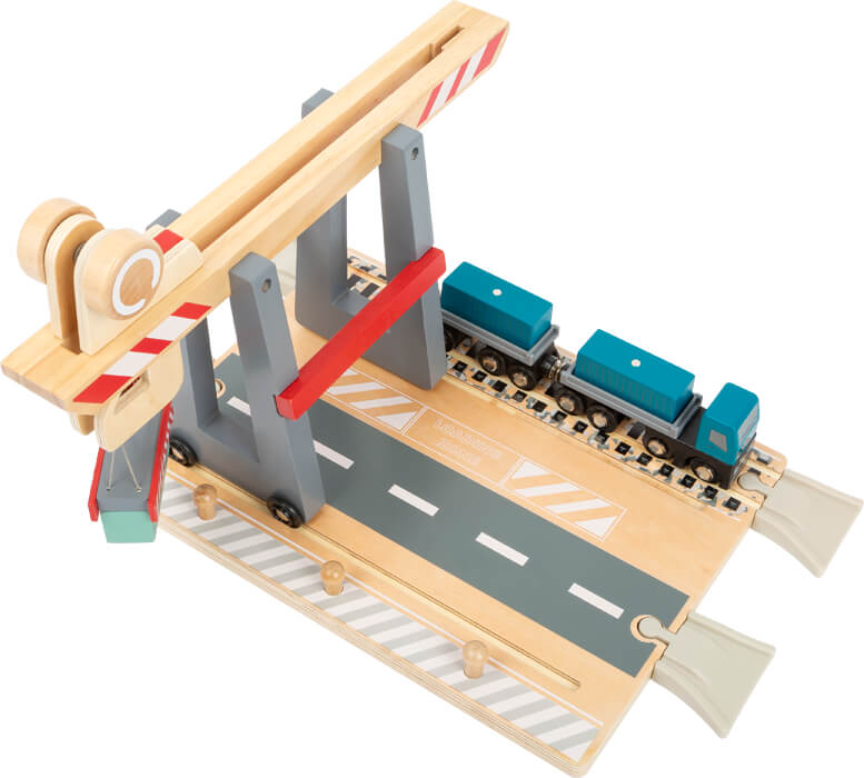 Container Terminal with Accessories