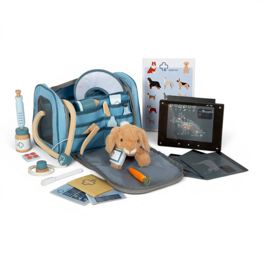Play Set: Veterinarian Bag With Rabbit, Small Foot