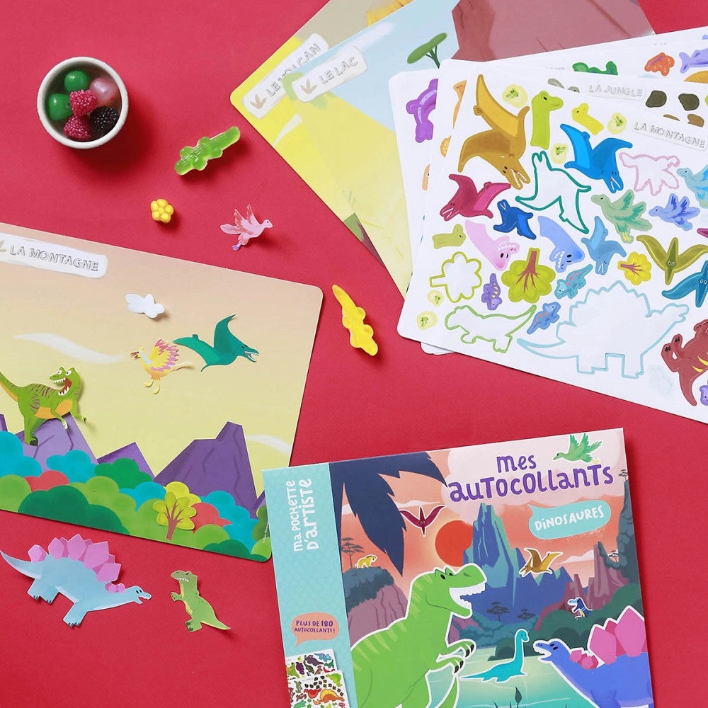200 Stickers: Dinosaurs, AUZOU