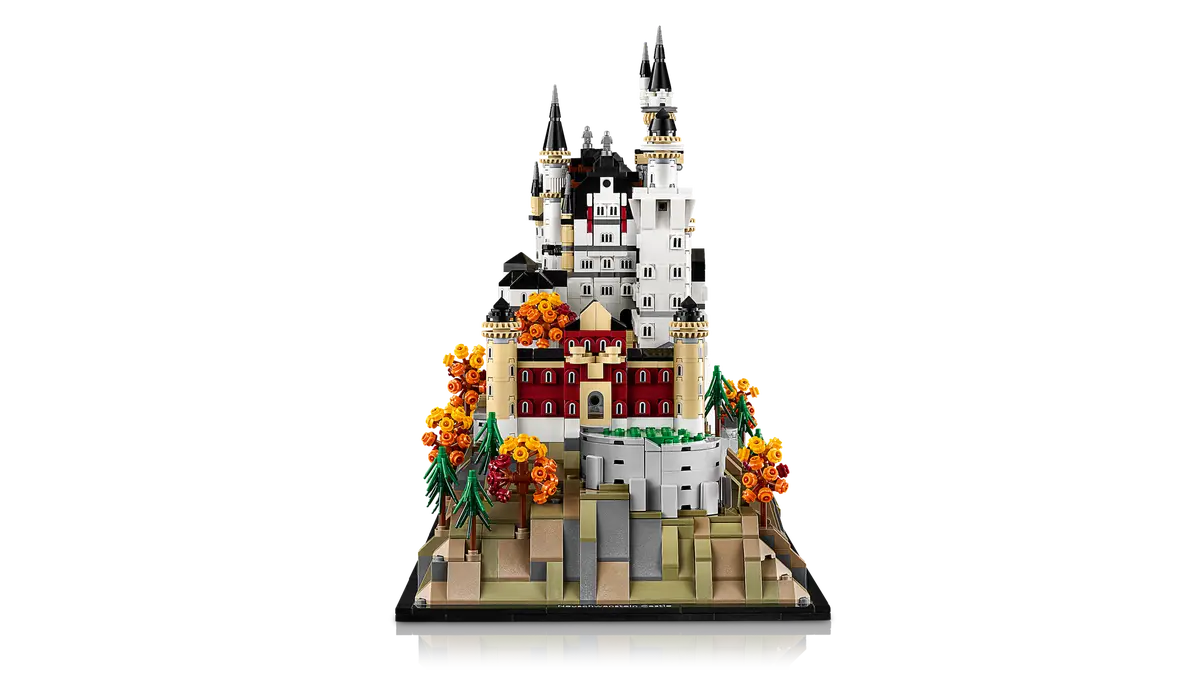 LEGO Architecture Neuschwanstein Castle 21063