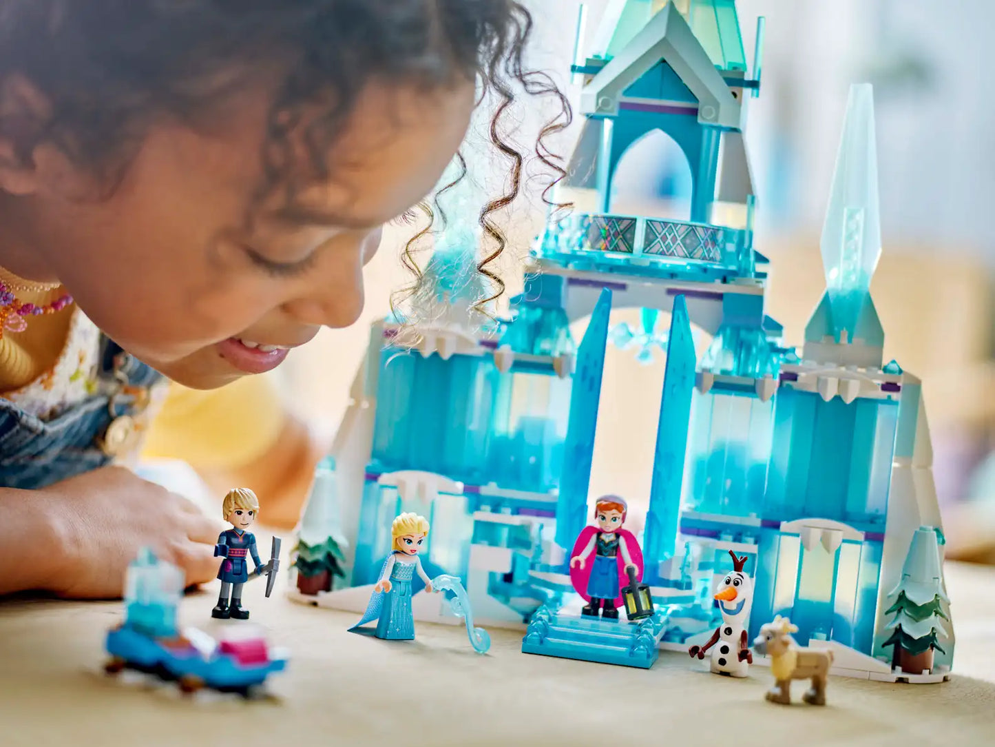 LEGO® ǀ Disney Frozen Elsa’s Ice Palace 43244