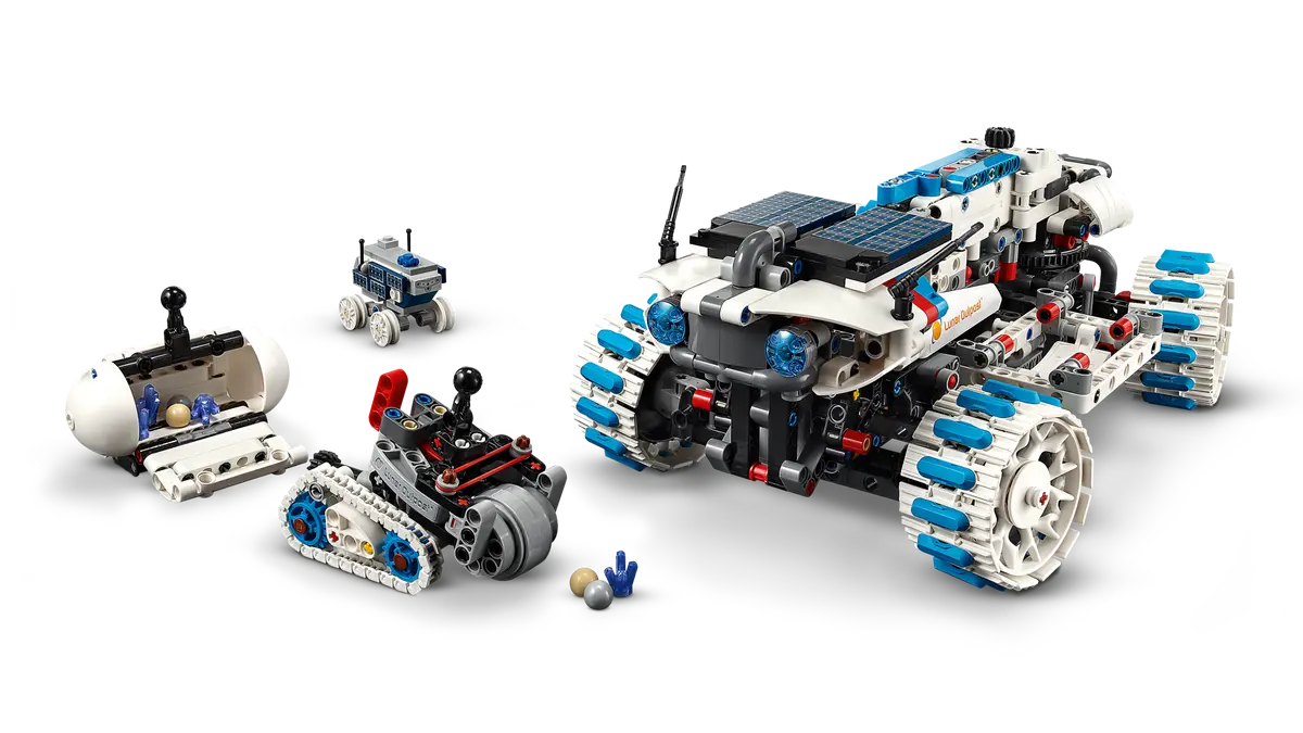 LEGO Technic Lunar Outpost Moon Rover Space Vehicle 42211