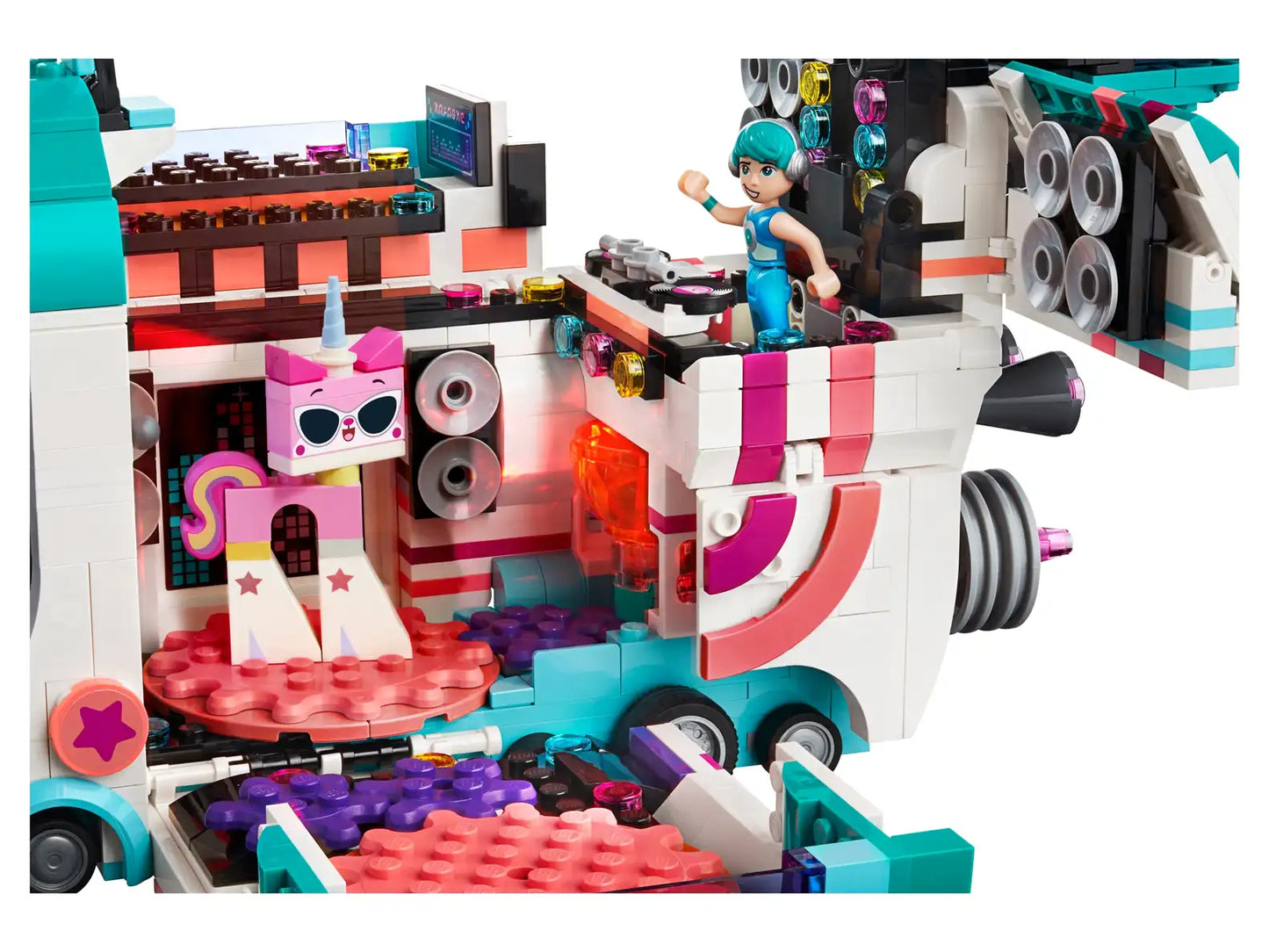 THE LEGO® MOVIE 2™ 70828 Pop-Up Party Bus