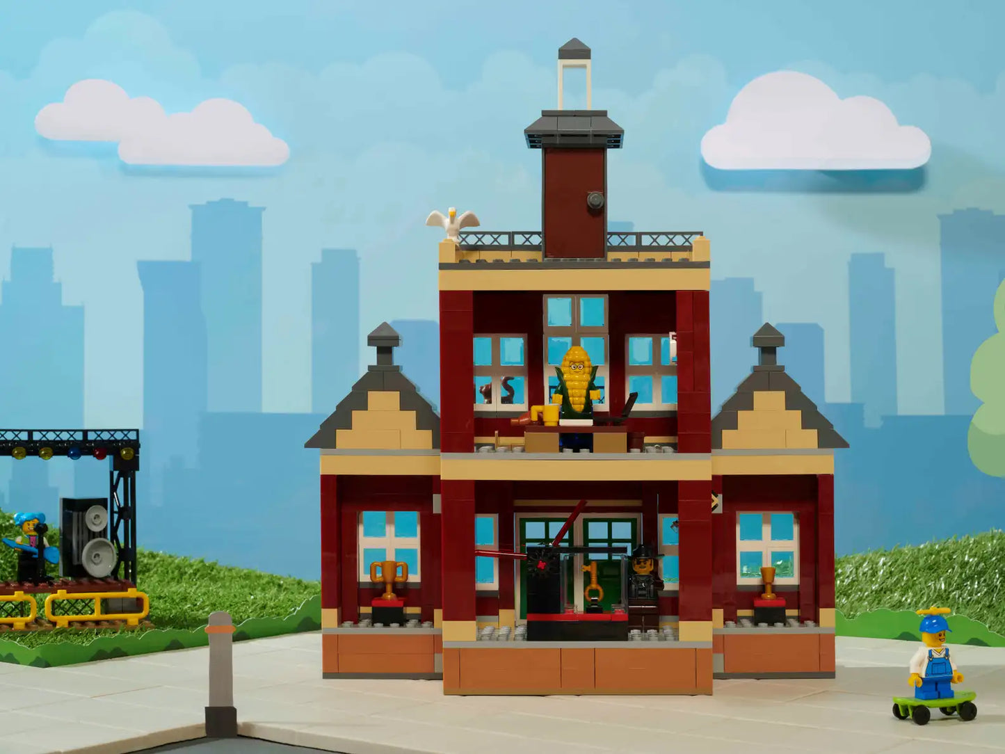 LEGO City Main Square 60271