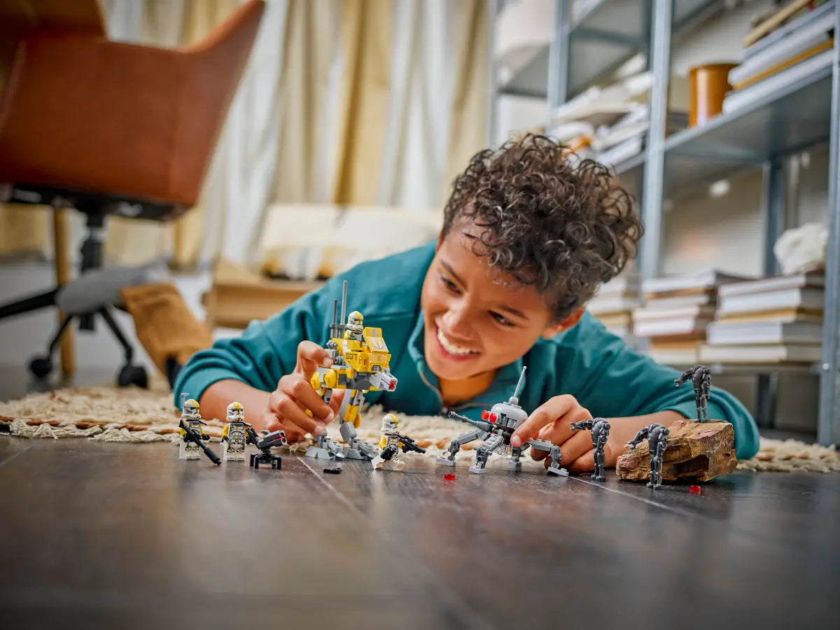 LEGO Star Wars: 327th Star Corps Clone Troopers™ Battle Pack 75431