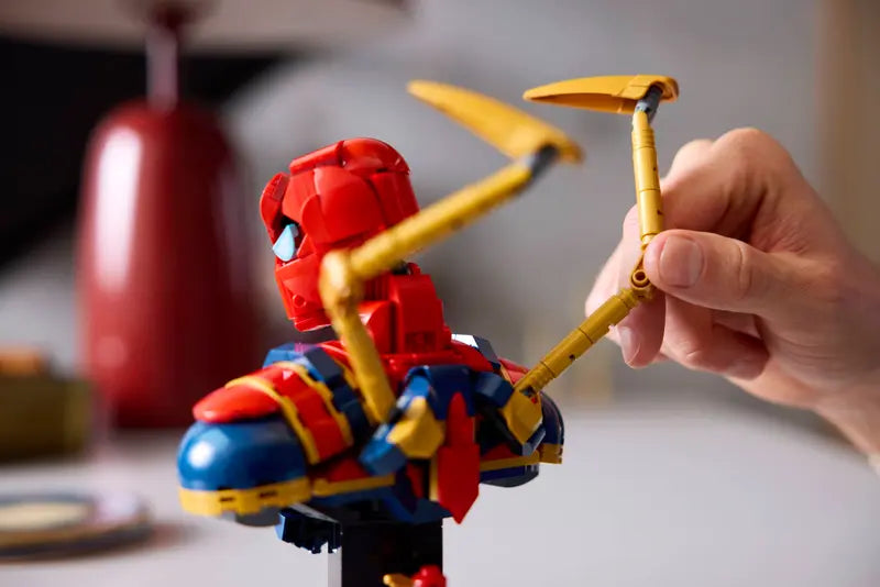 LEGO Marvel Iron Spider‑Man Bust 76326