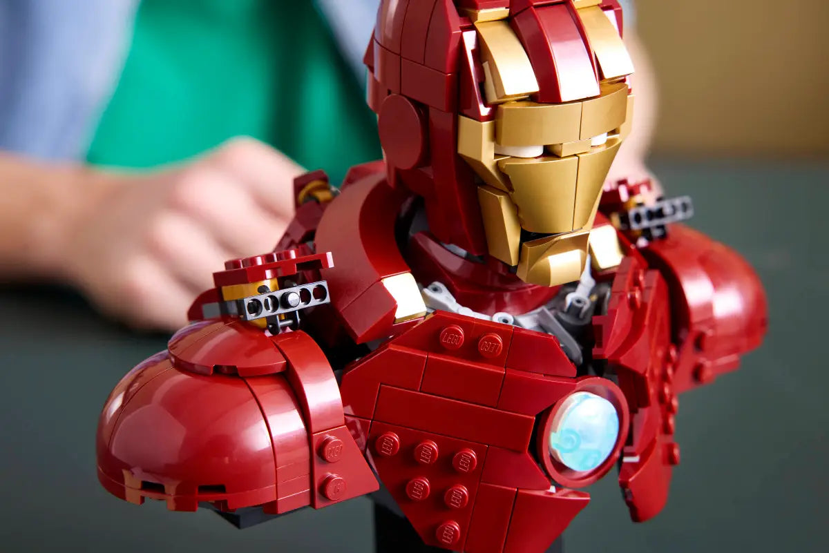 Iron Man MK4 Bust, LEGO Marvel