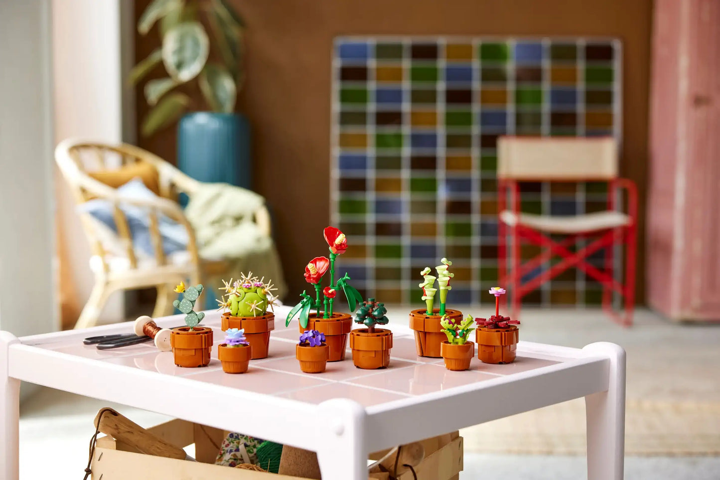 LEGO® Icons Tiny Plants 10329