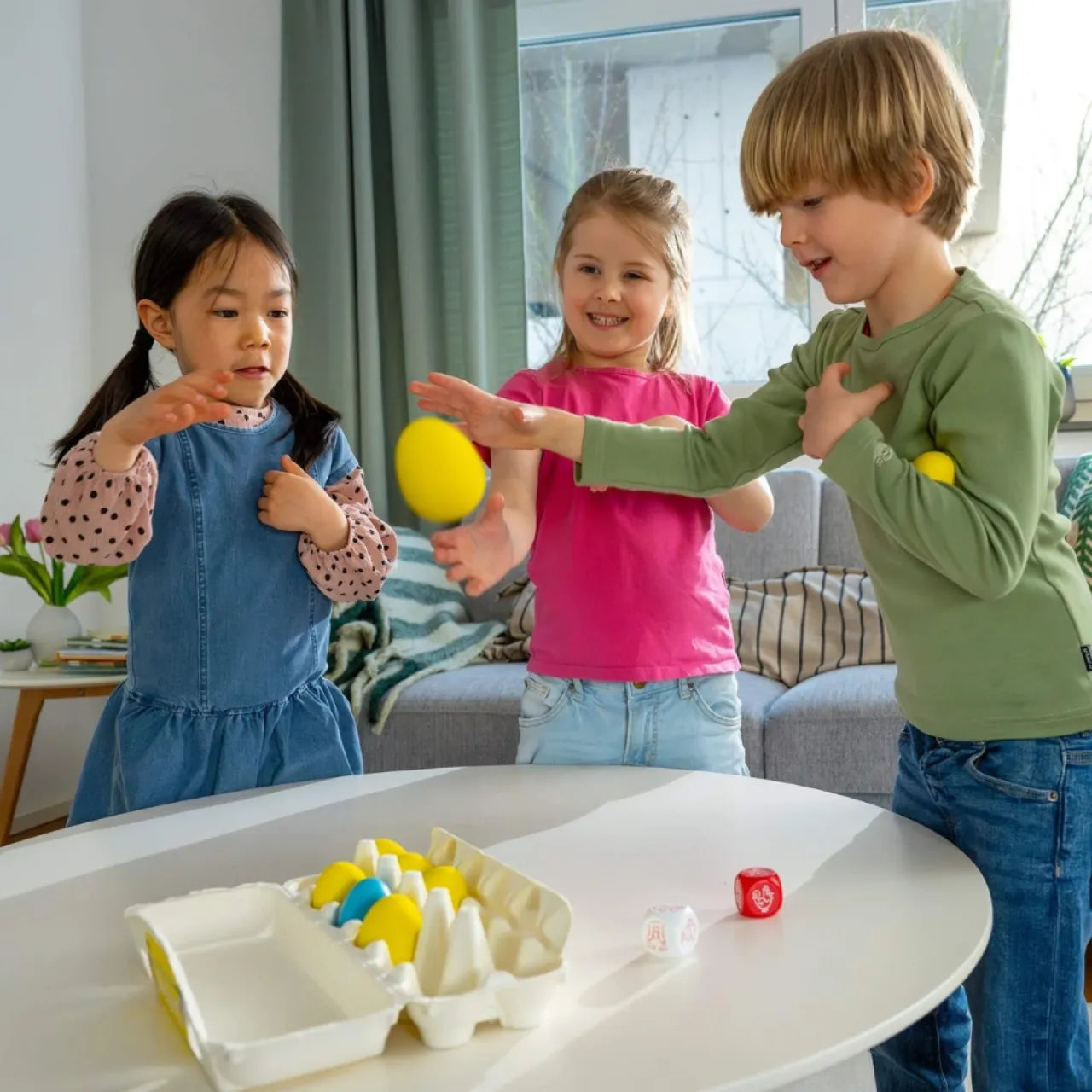 Board game: Dancing Eggs, Haba