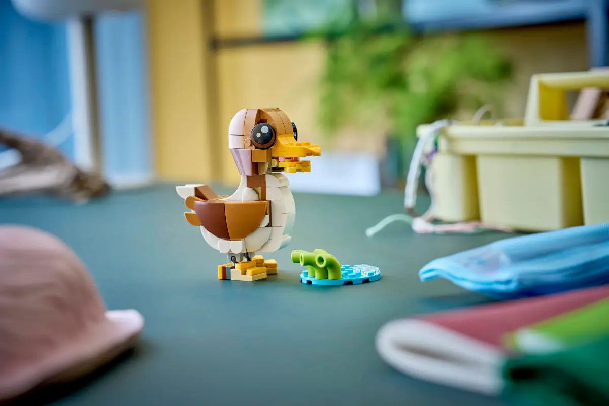 Cute Animals: Playful Puppy Dog 31382, Lego Creator 3-in-1
