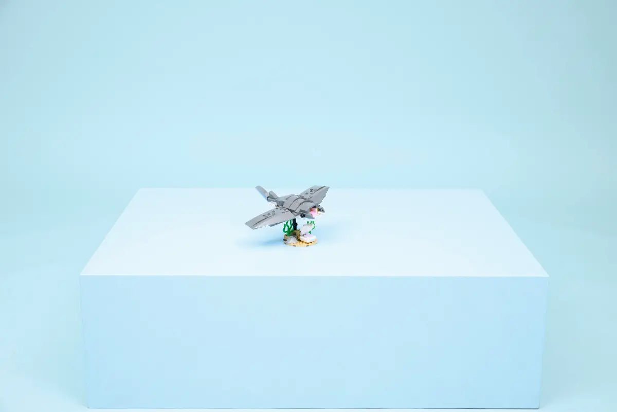 Fierce Shark with a Treasure Chest 31381, Lego Creator 3-in-1