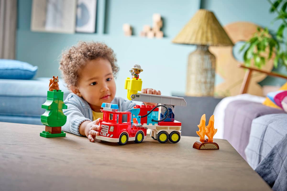 Fire Truck with Hose and Firefighter 10473, Lego DUPLO