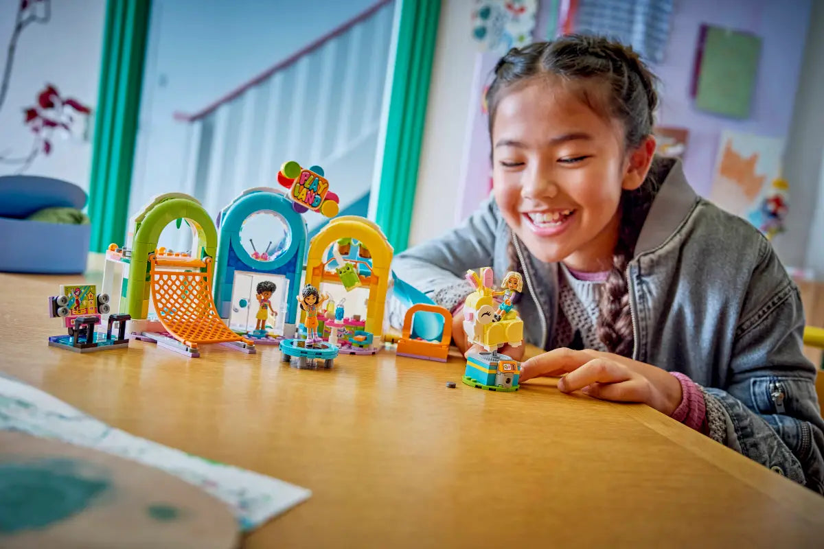 Fun Indoor Playground 42686, Lego Friends