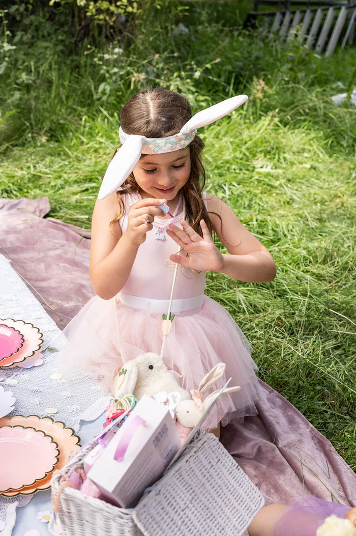 Ears and Tail Accessory 2 Pc Set: Hippity Hop Bunny, Great Pretenders