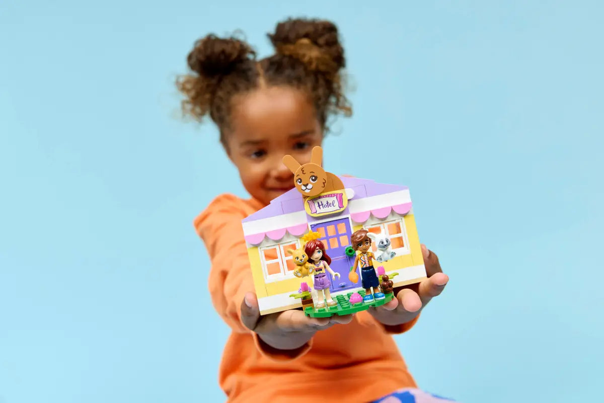 Heartlake City Bunny Hotel 42679, Lego Friends