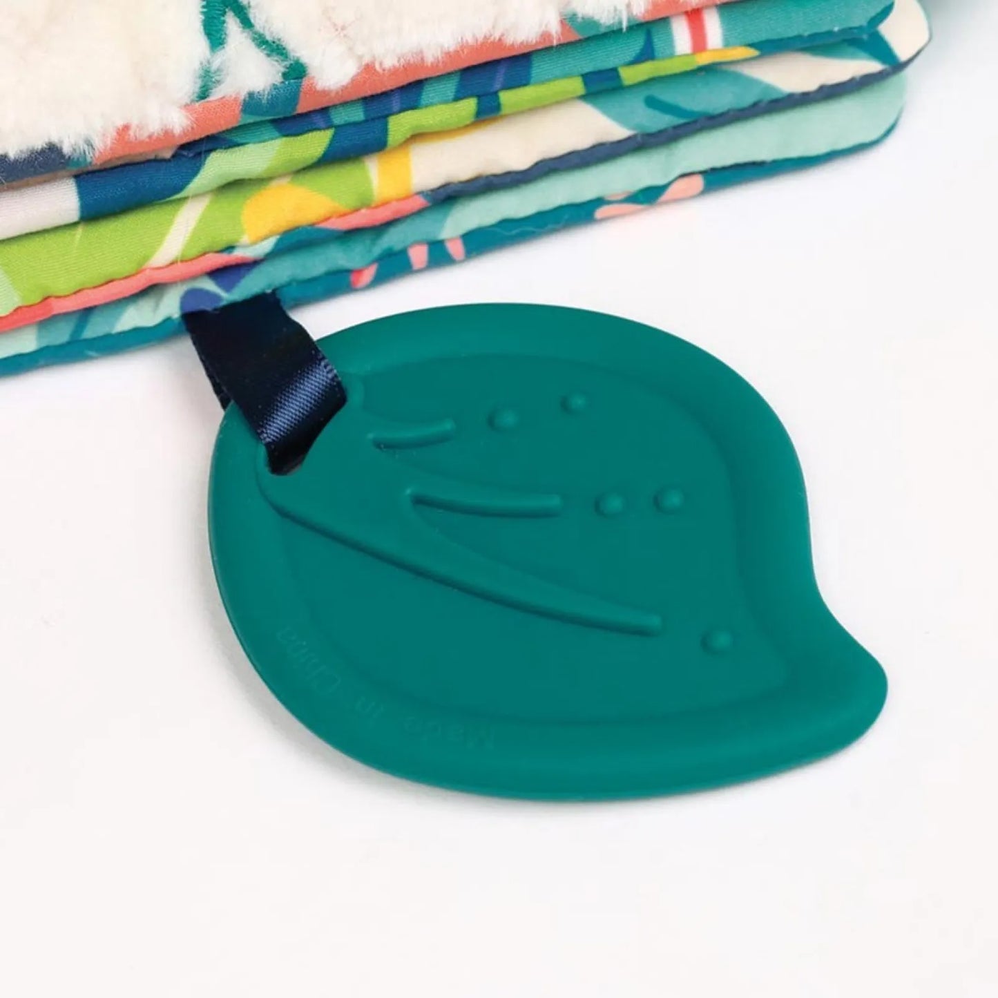 Jungle, Soft Fabric Book, For Babies, 7 Sensory Activities