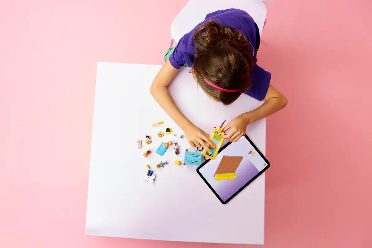 Pet Accessories Van 42678, Lego Friends