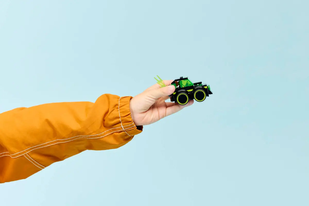 Rides – Gaming Race Car 60484, Lego City