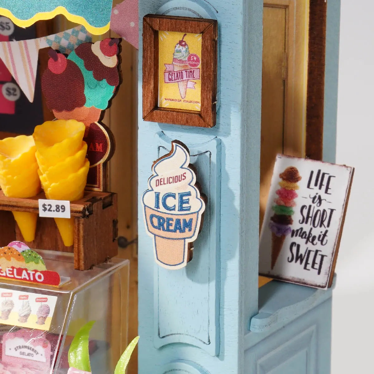 DIY Miniature House 14+: Gelato Stall DS052, Robotime Rolife