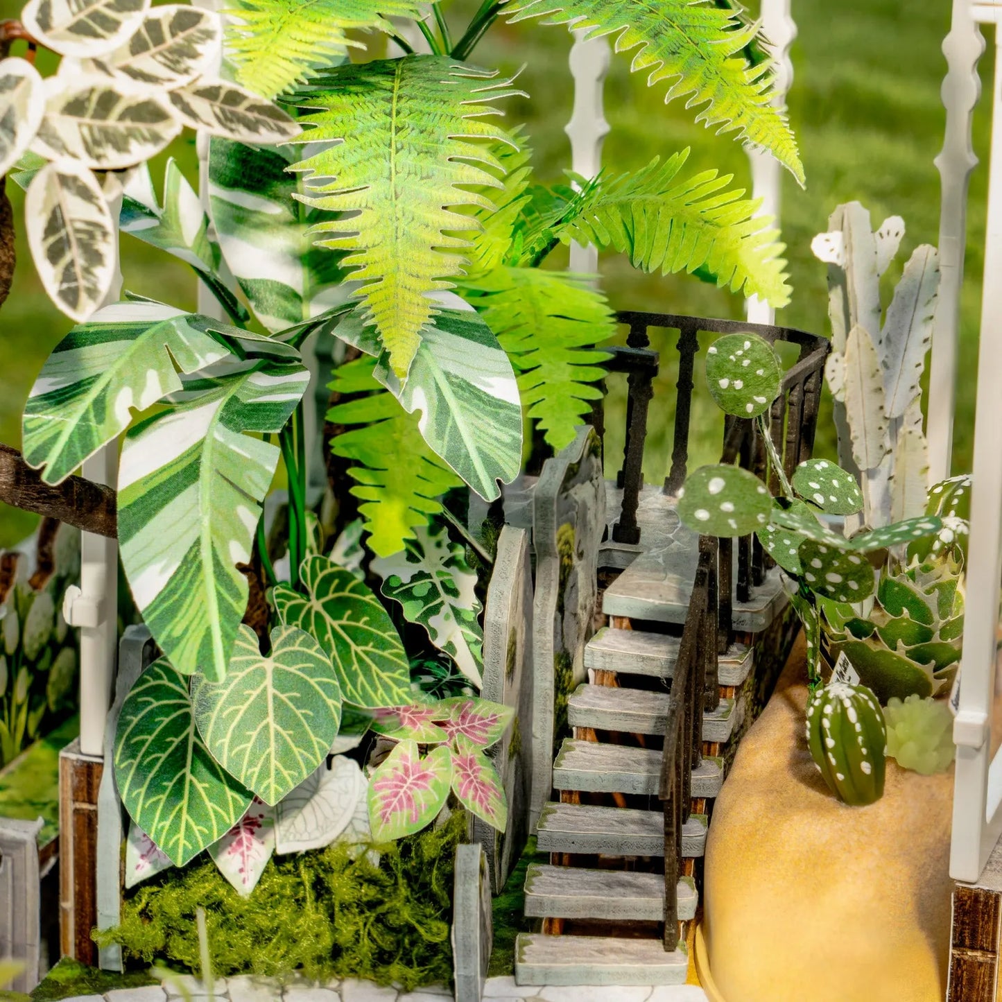 DIY Miniature House 14+: Oxygen Oasis DH102, Robotime Rolife