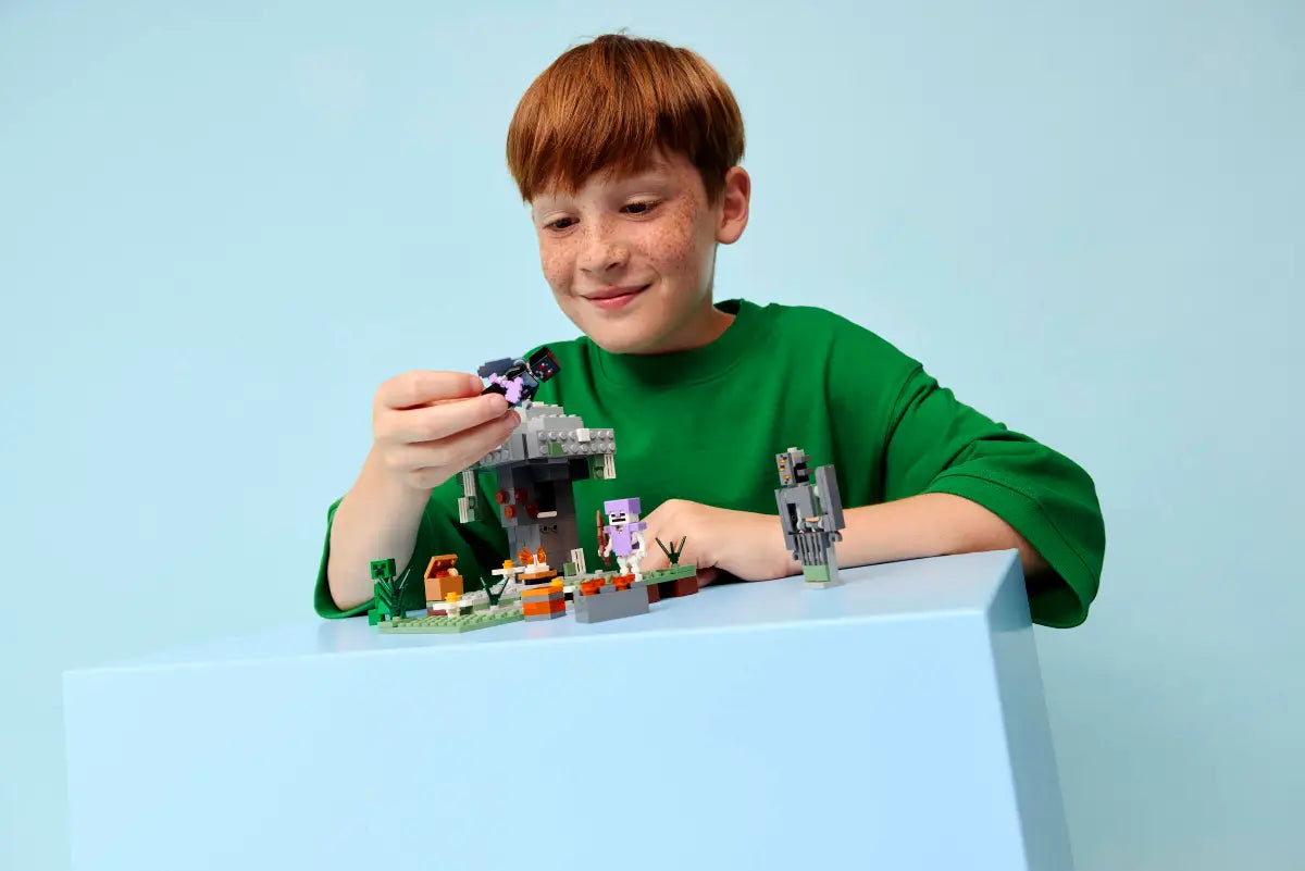 The Pale Garden 21586, Lego Minecraft