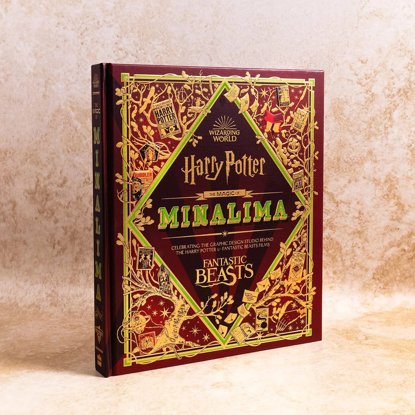 The Magic of MinaLima, Hardback for Fans 12+, English Language