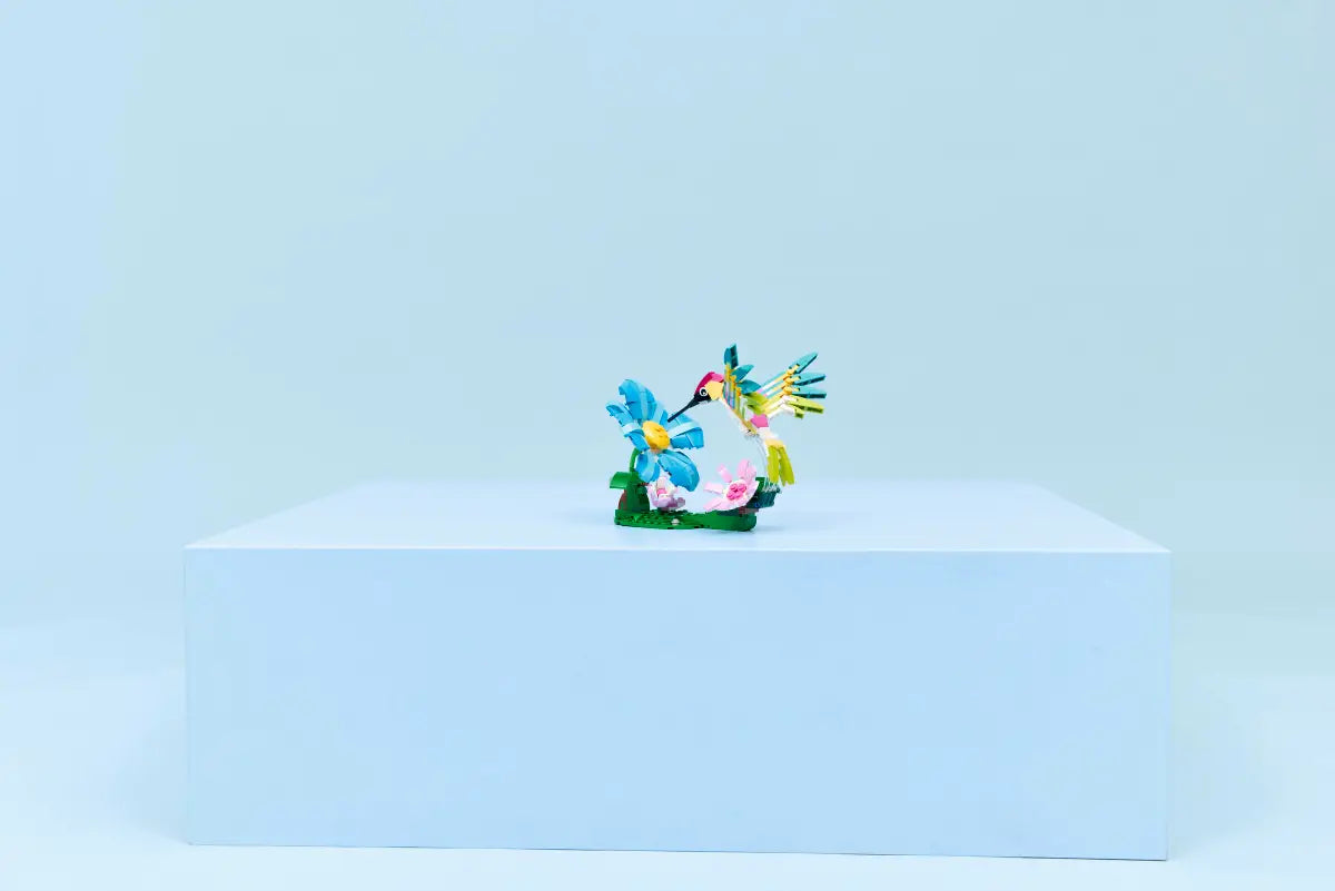 Wild Animals: Colorful Hummingbird 31384, Lego Creator 3-in-1