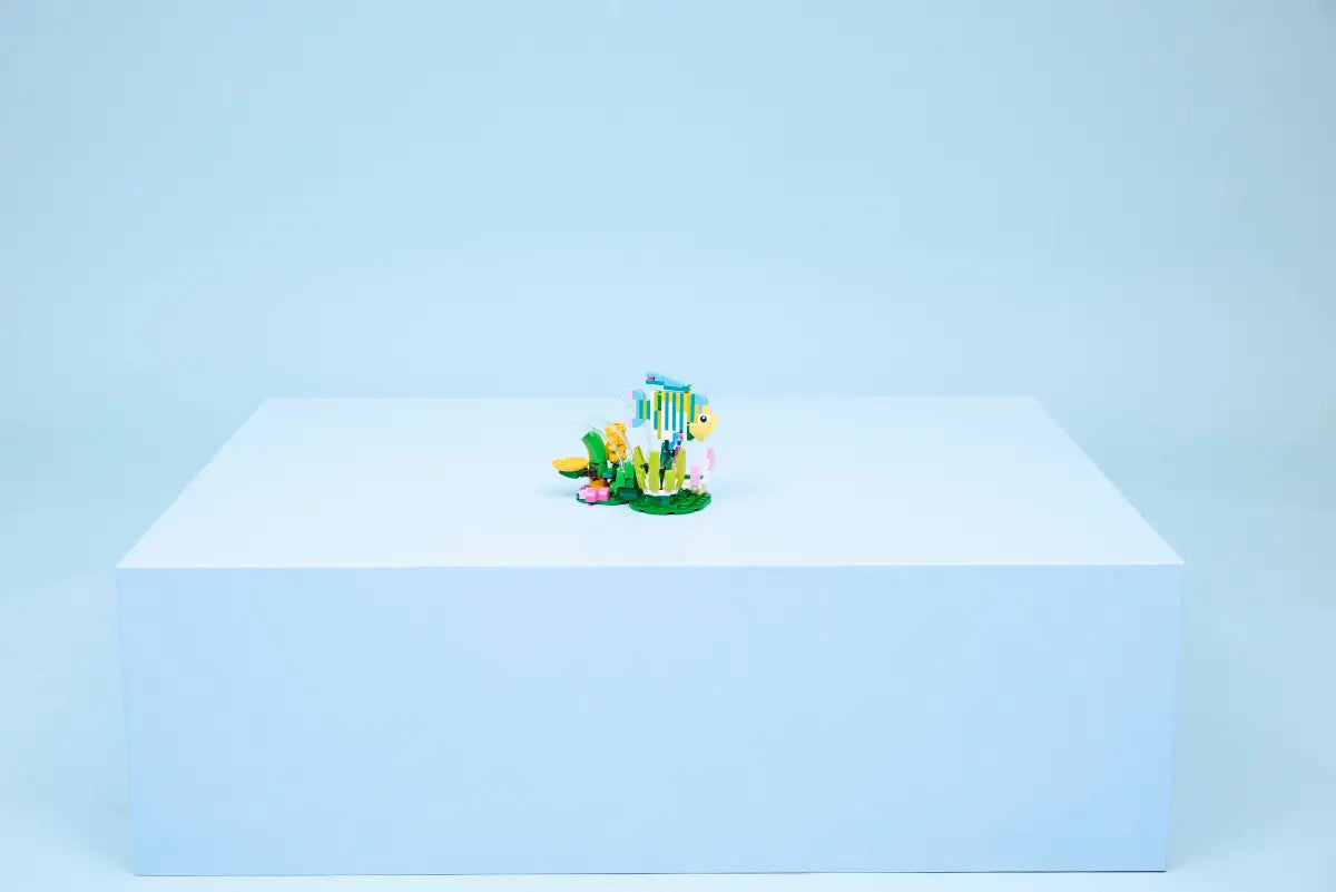 Wild Animals: Colorful Hummingbird 31384, Lego Creator 3-in-1