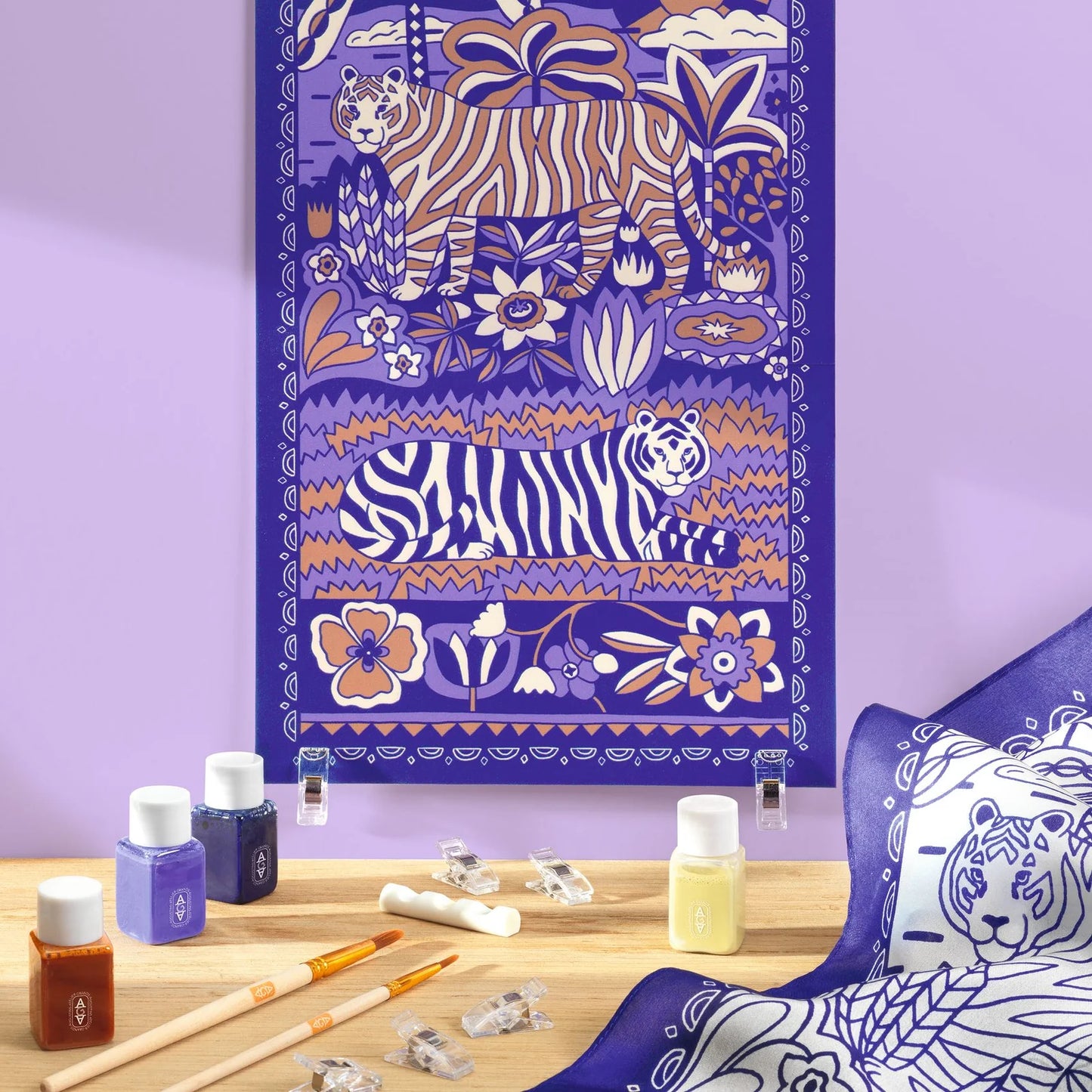 Silk Painting; Atelier 10, Djeco