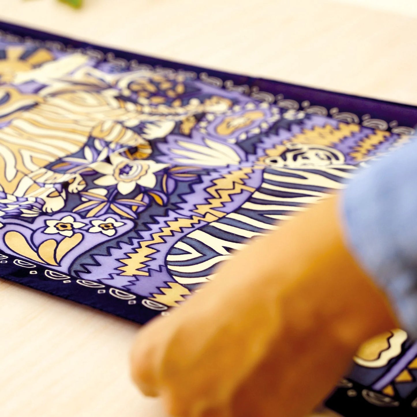 Silk Painting; Atelier 10, Djeco