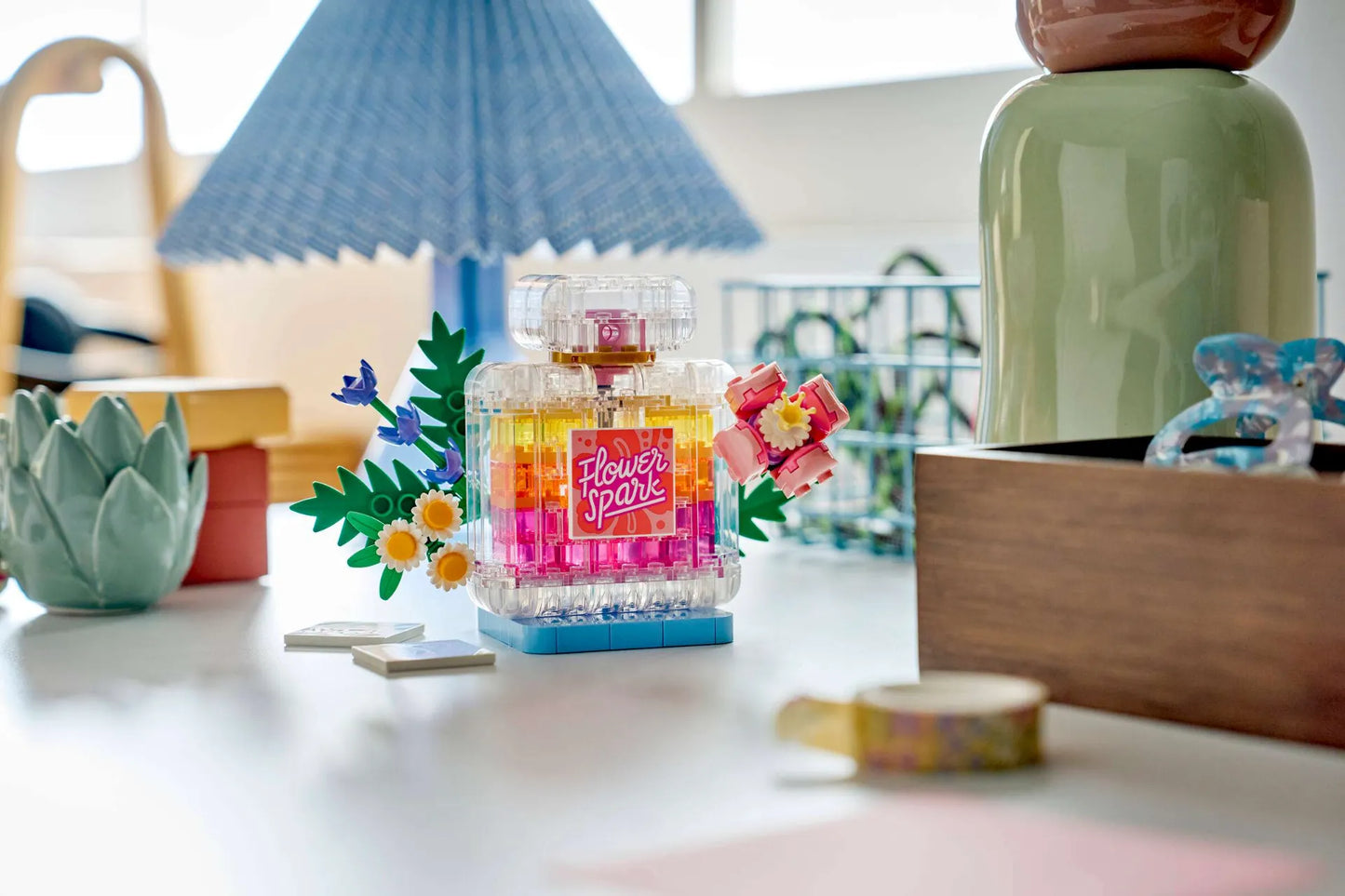 Floral Decor Perfume Bottle 31383, Lego Creator 3-in-1