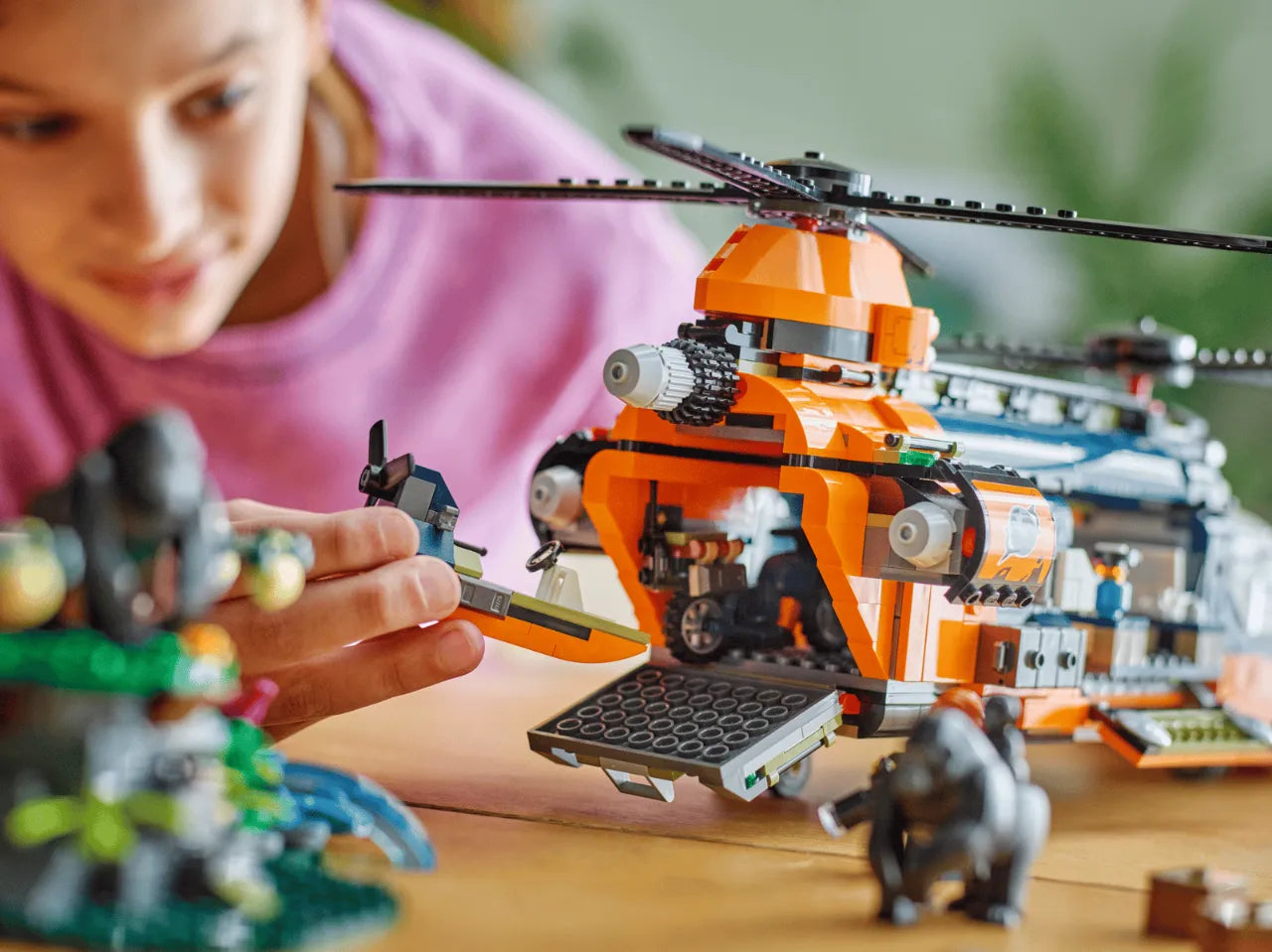 Jungle Explorer Helicopter at Base Camp, Lego City 60437