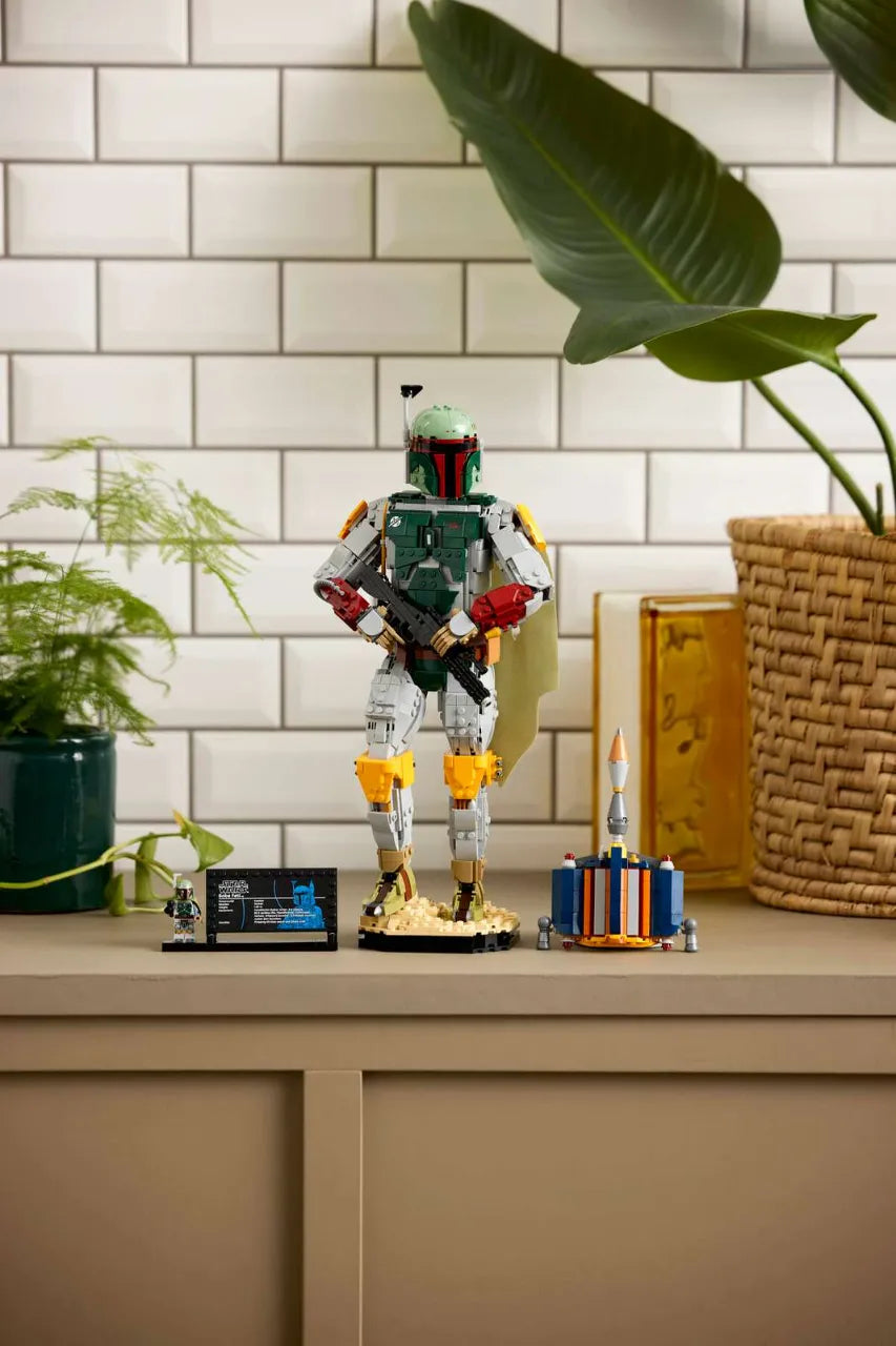 Boba Fett Helmet/Bust Display Model, Lego Star Wars Collection 1544 Pieces, 75455
