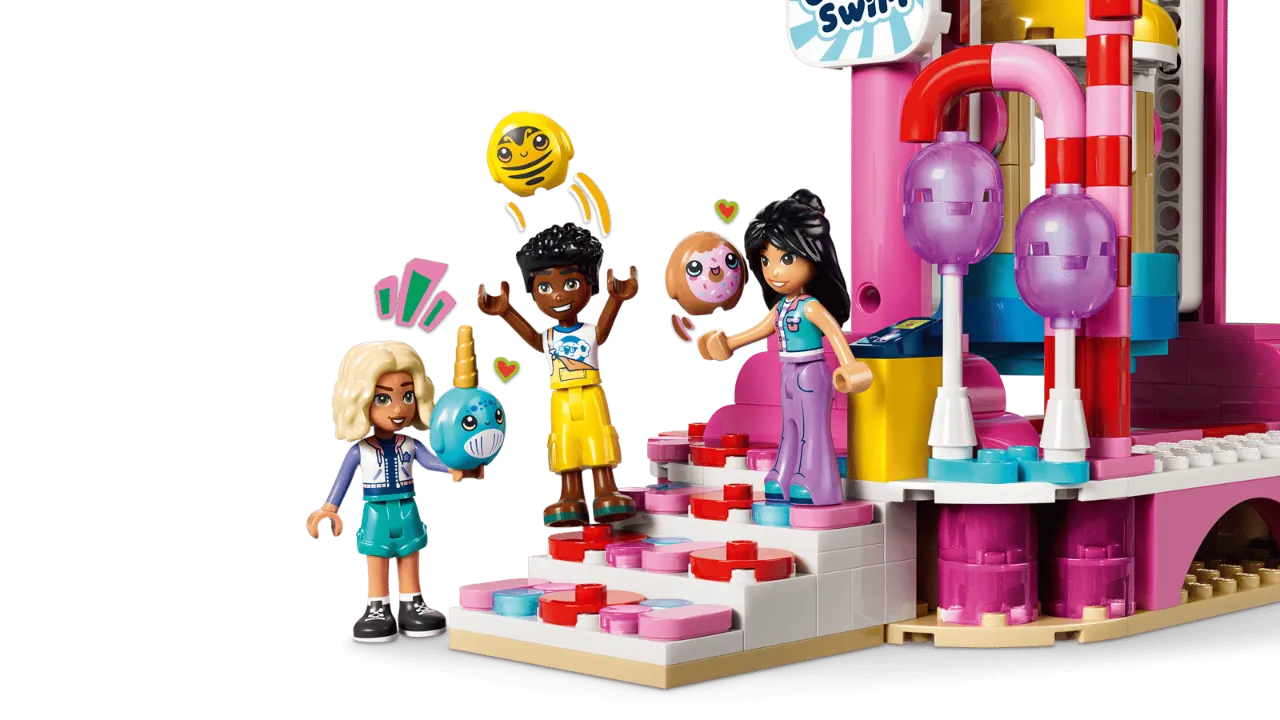 Candy & Cupcake Ferris Wheel, Lego Friends Collection 602 Pieces, 42700